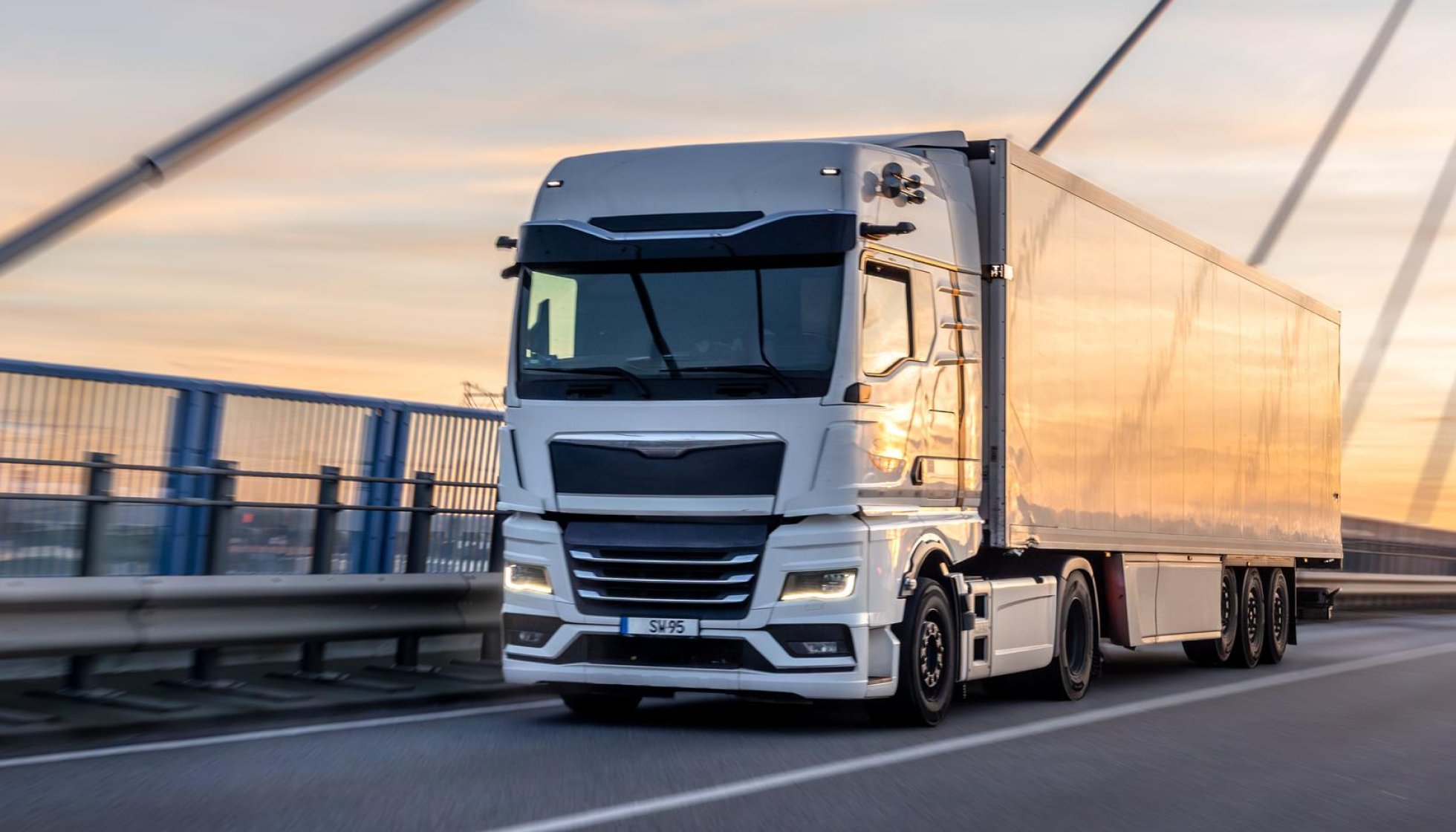 Truck diagnostics app with subscription model